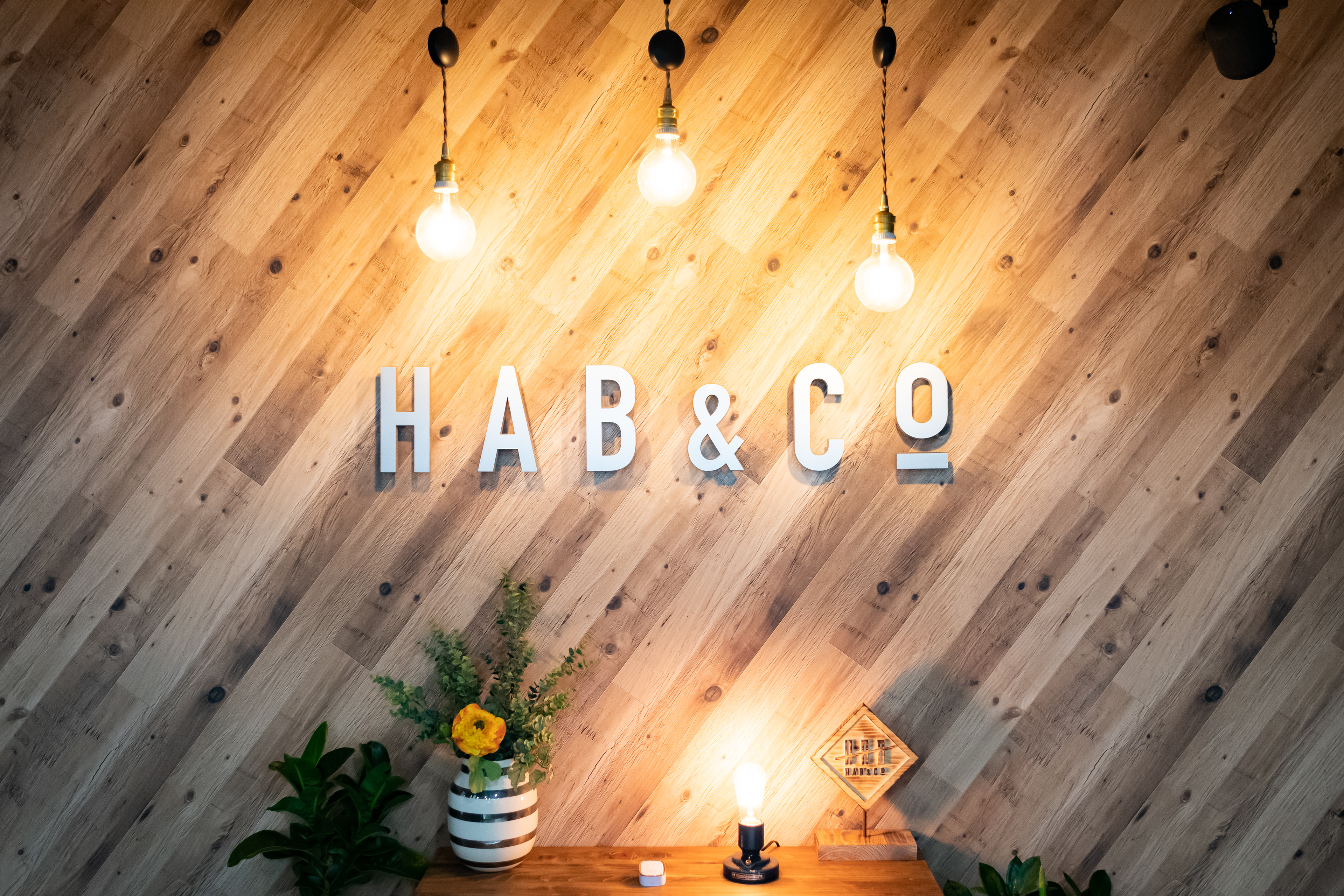 移転したばかりの新オフィスで新しい仕事始めてみませんか？