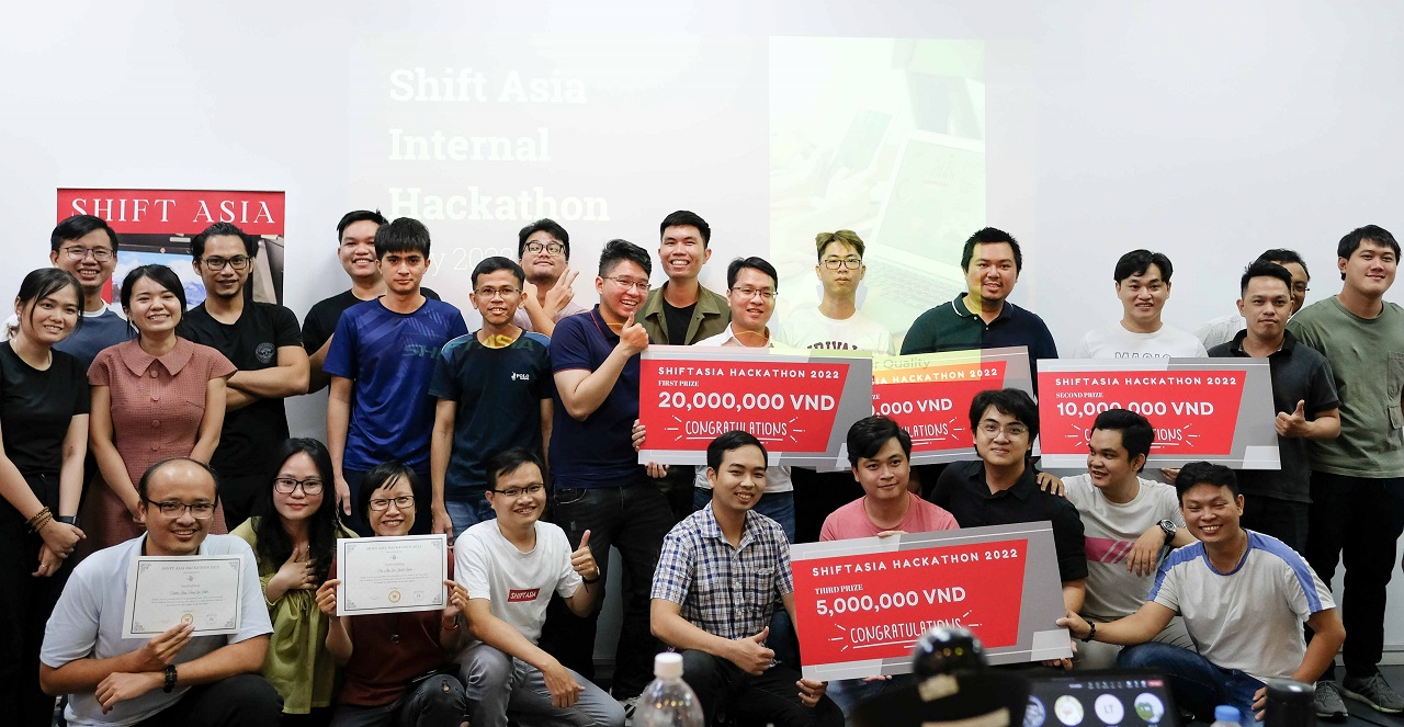 SHIFT ASIAハッカソン開催！ーDATA IS THE NEW GOLD!!