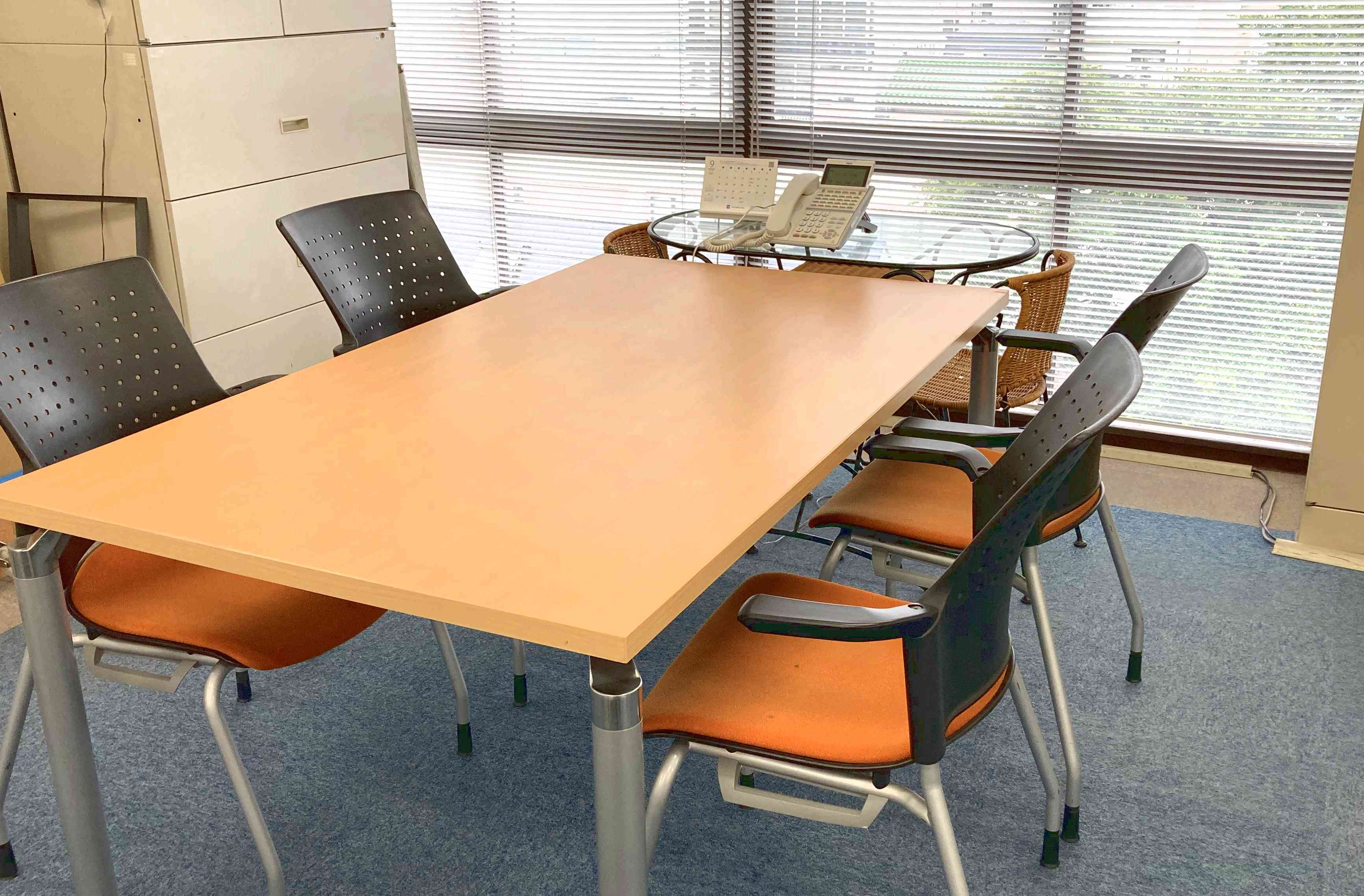 オフィスのレイアウト変更をしました！