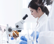 女性の悩みに寄り添って解決に導く商品を作っています。