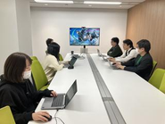 管理部チームとは定期的にMTGを行いコミュニケーションを図っています！