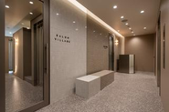 ネイリスト・アイリスと専用シェアサロンSALON VILLAGE