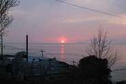 双海地区は「しずむ夕日が立ち止まる町」として全国的に有名です。