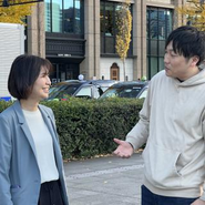 ときには議論が白熱してオフィスの外でも議論！？