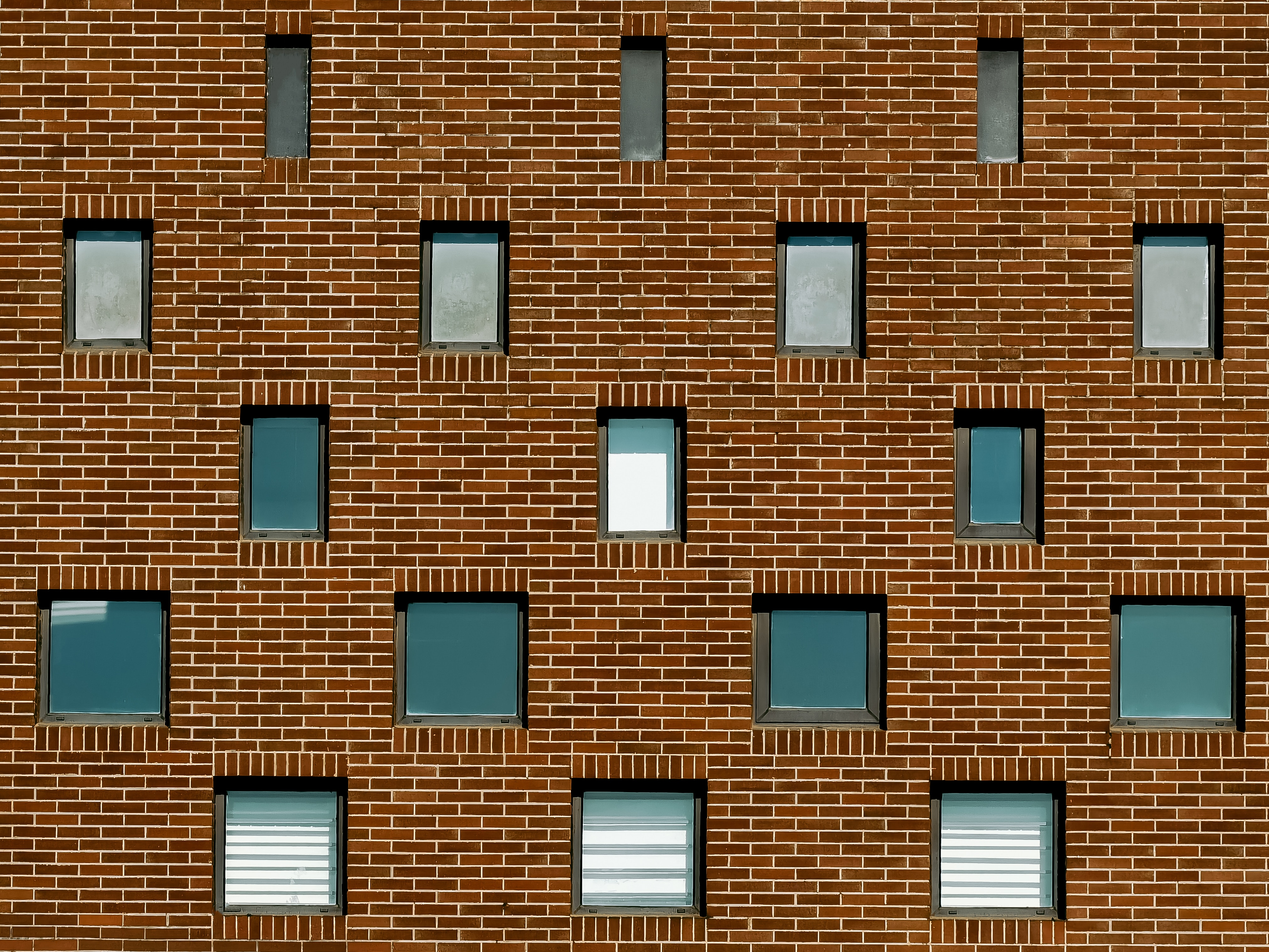 住民も参加して管理する、村のような賃貸住宅とは？