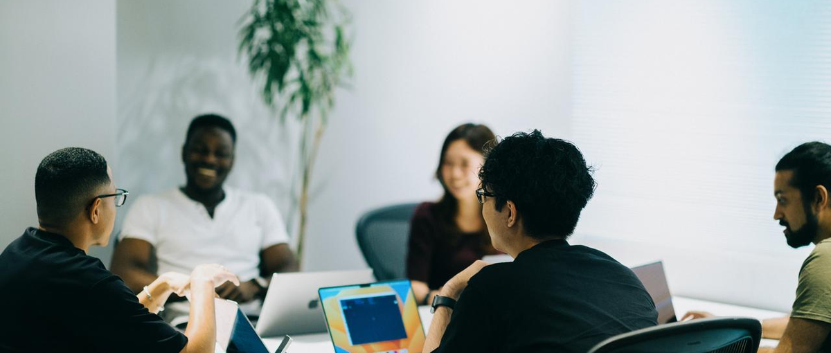 国や文化を超えて体験を設計するUXデザイナー