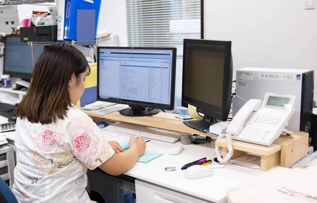 ［INTERVIEW］新卒入社で、憧れの経理の仕事に　研修で各部署の仕事を把握し、積極的にスキルアップも