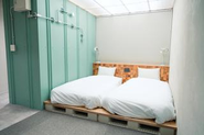 SEKAI HOTEL Fuseがある東大阪市は町工場の街。客室デザインコンセプトは「泊まれる町工場」
