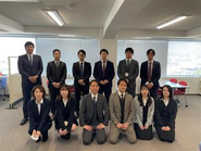 加古川支店　2023年に新社屋完成！気持ちも新たに、互いに助け合いながら最小の労力で最大限の成果を得られるように努めています。