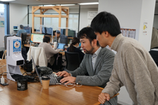 柔軟な働き方｜0-1→1-10で自社開発できる！フルスタックエンジニア募集