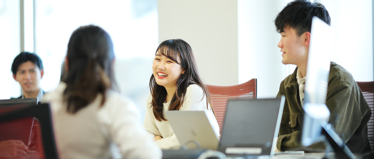 学生歓迎｜クライアントの経営まで理解し、価値を高めるクリエイティブを創る