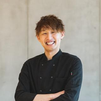 佐藤 彰太