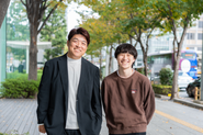 現在は代表とWantedlyで採用した仲間2名の3名体制。こうしましょう！と積極的に意見を発信できる方にはぴったり！自分のアイデアを試してプロジェクトを動かしているというやりがいを存分に感じられるはずです。
