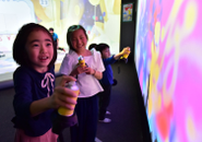 創造力や探求心を刺激する「遊び」を通じて、子どもたちの未来を創り出す