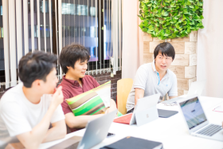 あなたの成長が事業を支える！柔軟な働き方でスペシャリストを目指すエンジニア