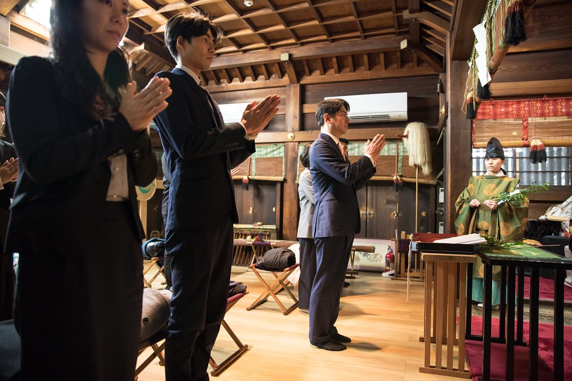 16期のスタート。築地・波除神社で入社式を執り行いました