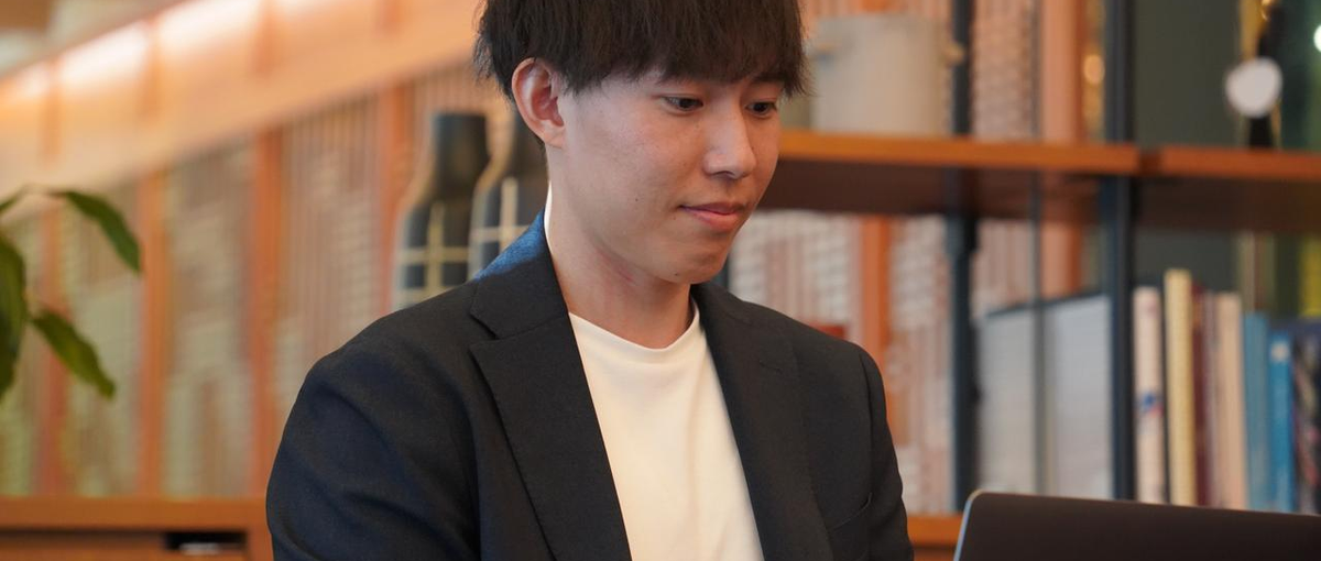 将来SNSや動画マーケで独立したい人必見！1年のコミットで必ず一人前に！