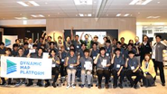 2023 Summer Hackathonの集合写真。5大学8チームが参加しました。