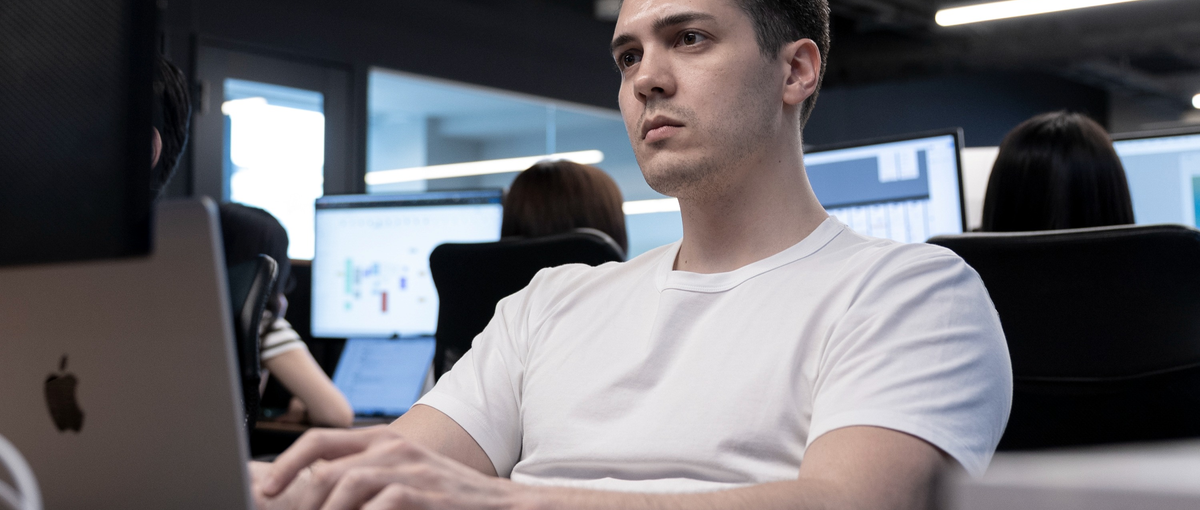 経験ゼロから圧倒的成長。上場企業のITコンサルタントとして活躍しませんか。