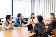 会議室にて