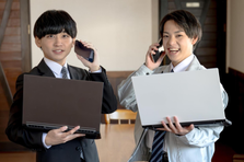 大阪｜個人プレーではない、チームでの挑戦！支え合って価値を届ける営業職！