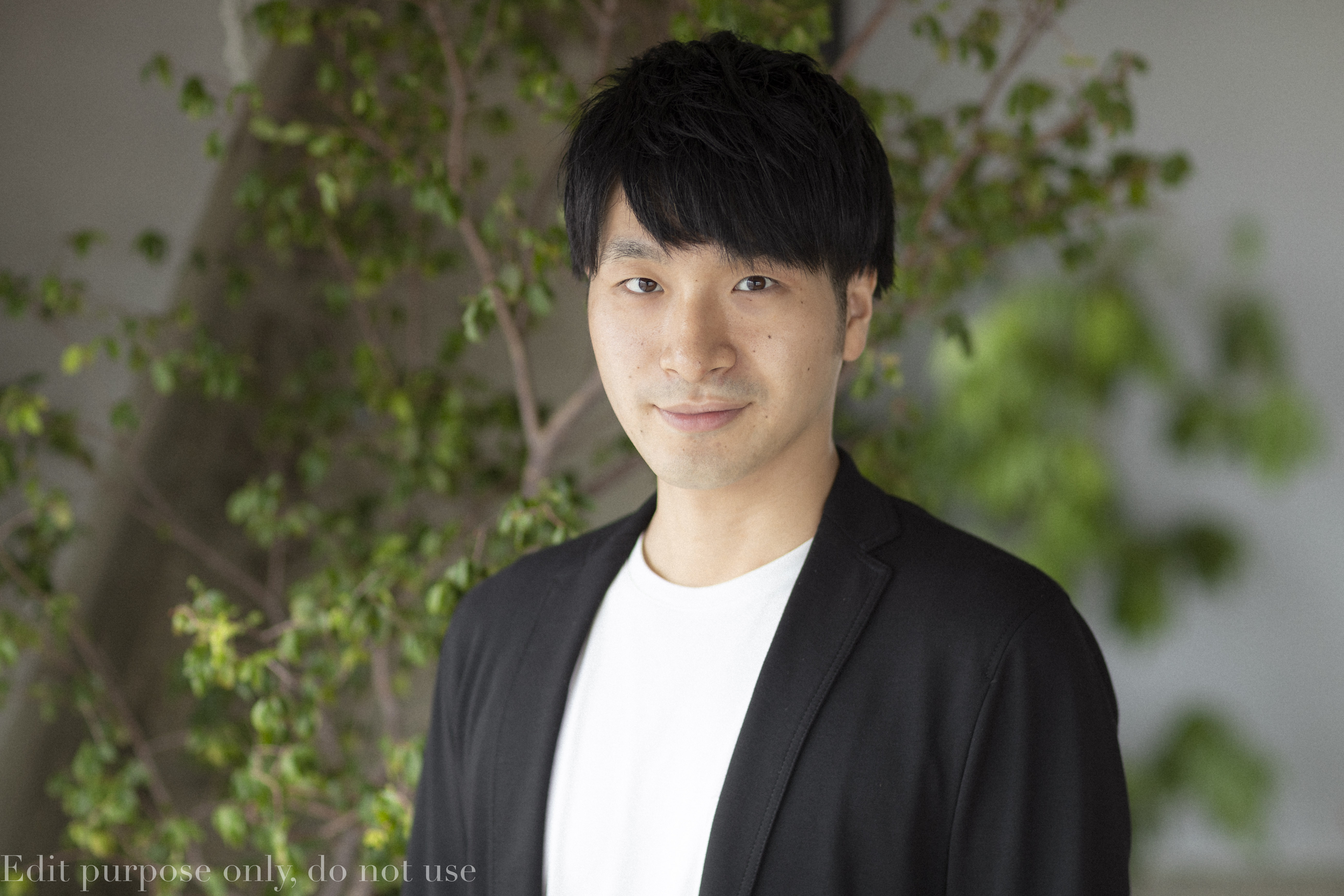 長井　遼平