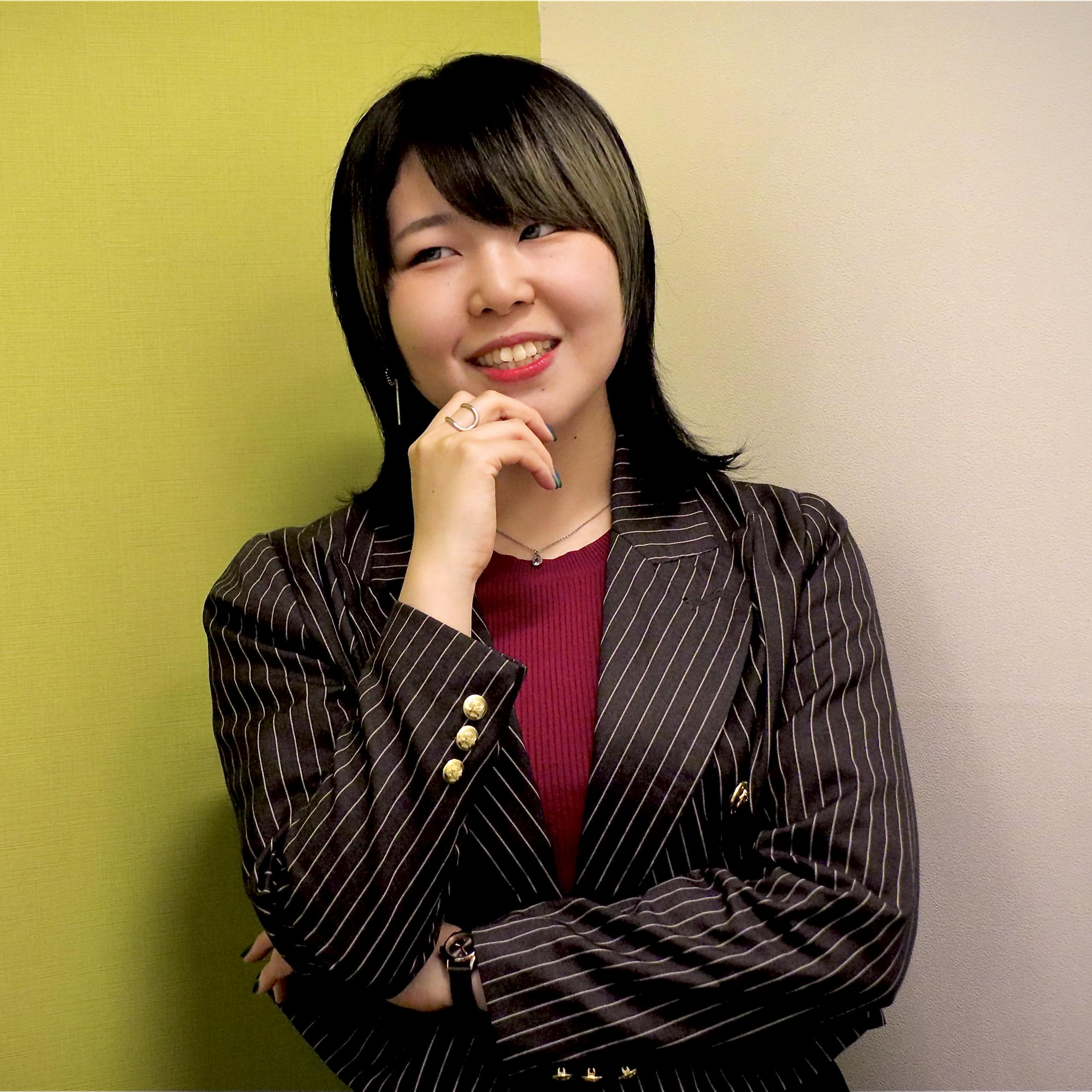 堂土 杏音