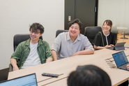 業務は心理的安全性の高い環境で。