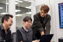 Java・PHP経験が輝く。技術×デザインで大企業案件をリードするPL募集