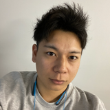 岡部よしひこ