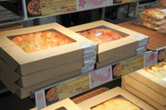 オーケー自慢の、ピザや、ベーカリーお惣菜などについても施策を打っていただきます