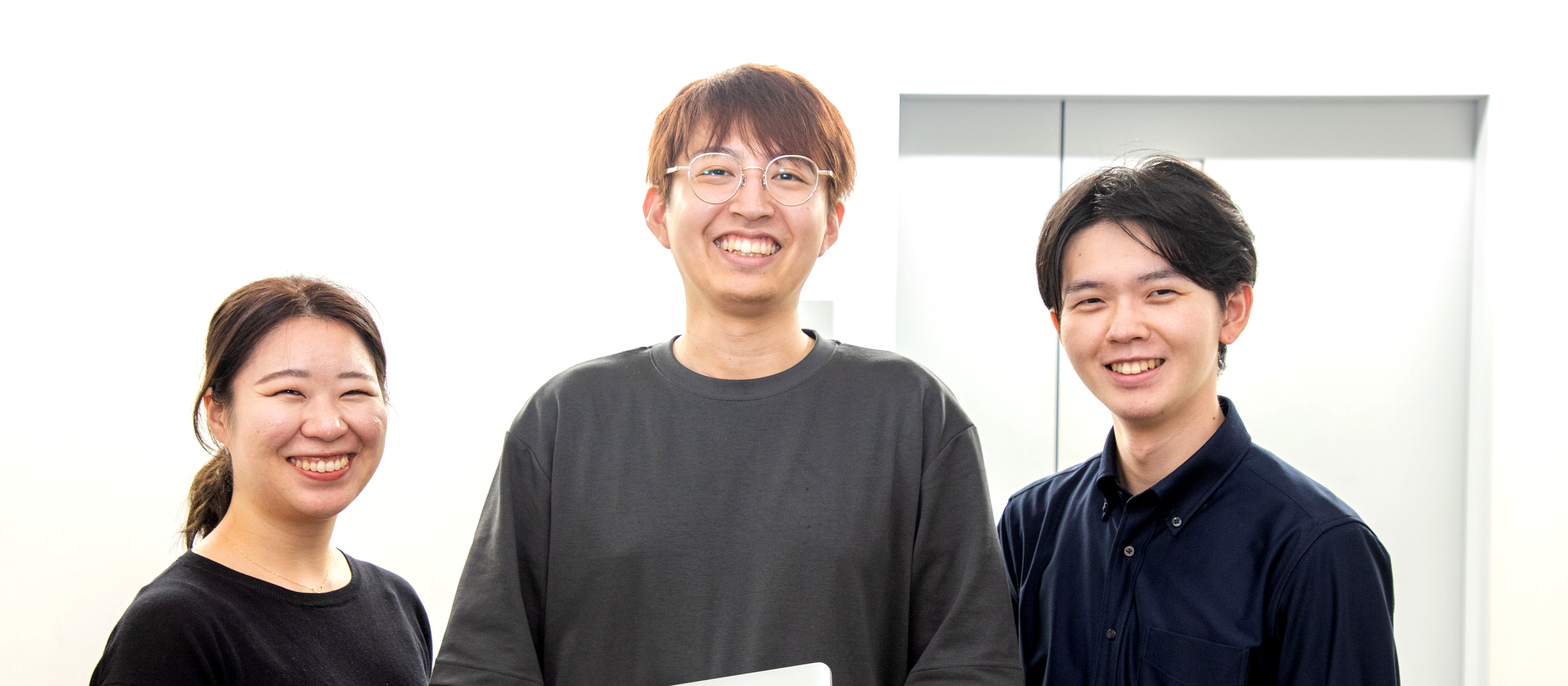 企業課題を「データ分析」で解決するエンジニアと、それを支える営業担当｜社員インタビュー vol.3