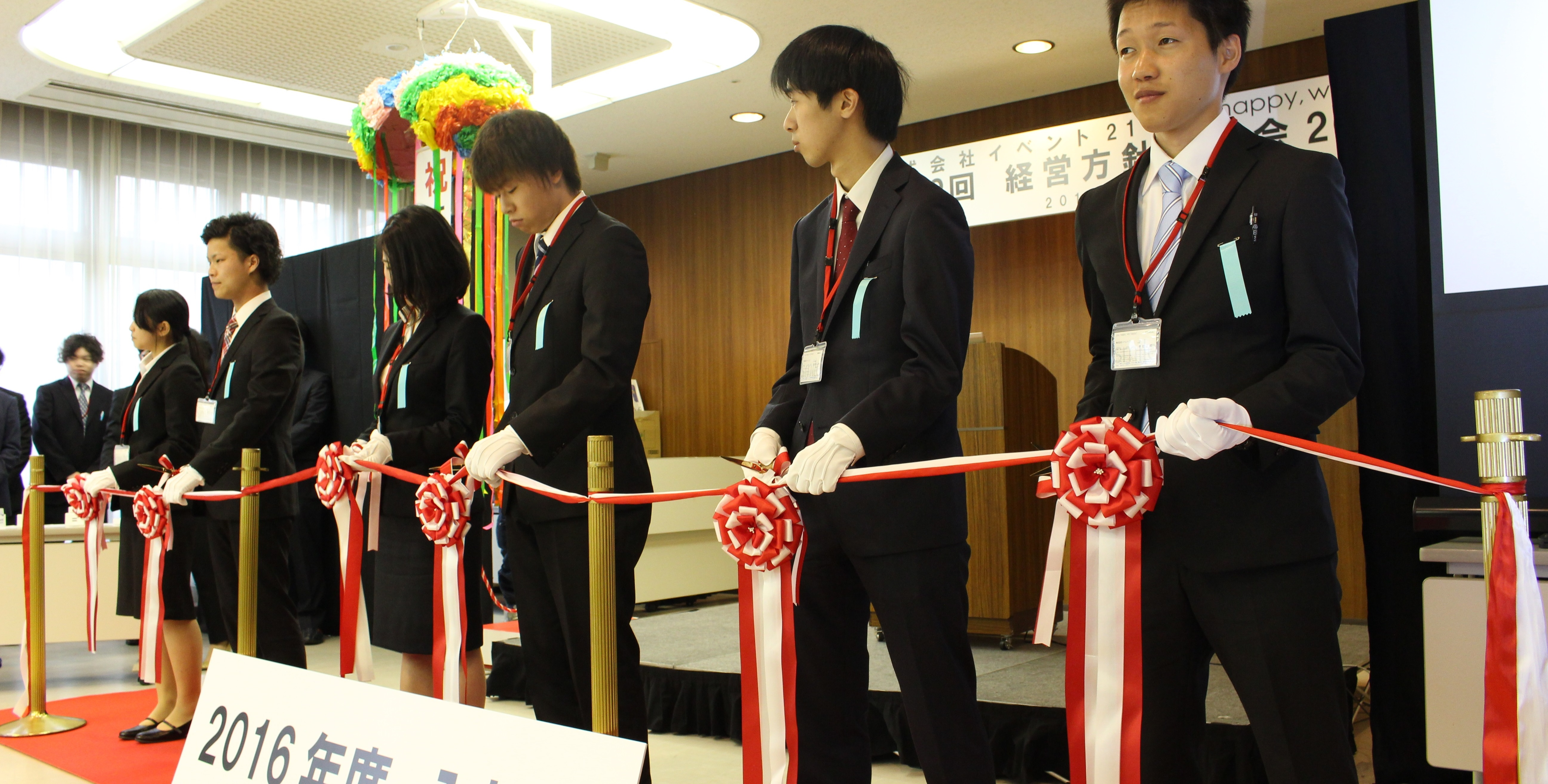 そろそろ・・・入社式のシーズンがやってきました♪