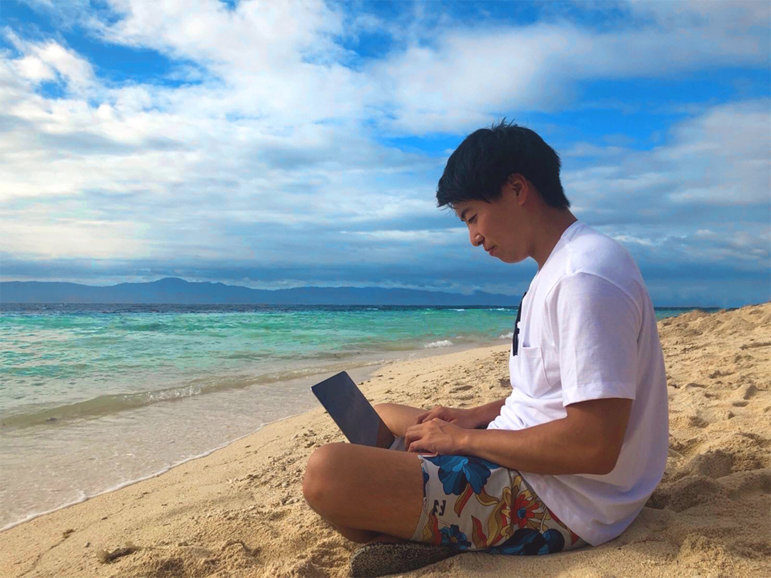 海外×ベンチャー×エンジニア。ブリッジエンジニアとして活躍している社員「日本の会社ではできない体験。新しいことに挑戦したい人にはぴったりな、刺激の強い仕事環境」