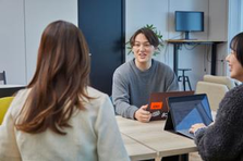 多様なベンダーに所属！？幅広い企業の課題に寄り添うセールスをここで経験！