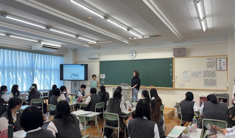 スーパーデリバリー、大成女子高等学校と産学連携　『SDGsの学びと実践』をテーマに出張授業を行いまし