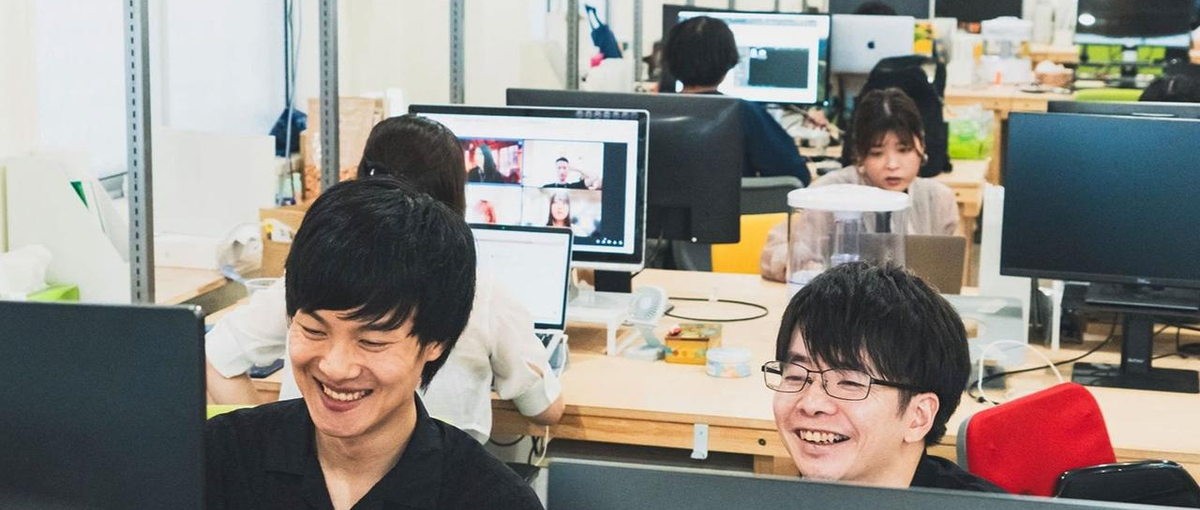 SNSのアカウント運用・広告運用・クリエイティブやムービーの提案、顧客対応