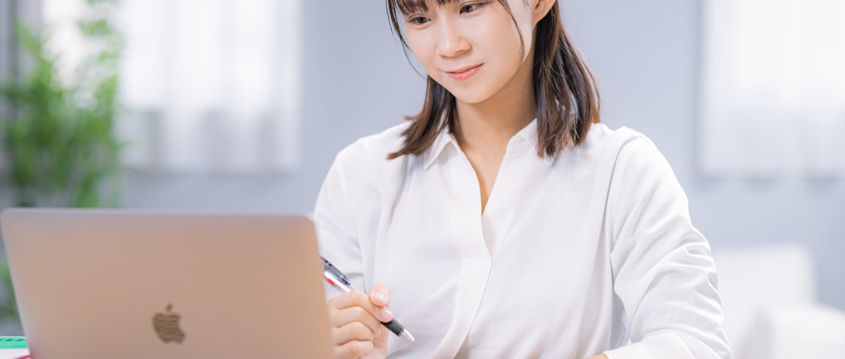 SNS・インフルエンサー業界で事務デビュー！関西拠点の営業事務スタッフ募集