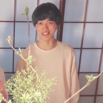 江崎  友悟
