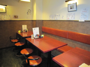 うな鐵大塚店テーブル席　（全２７席）