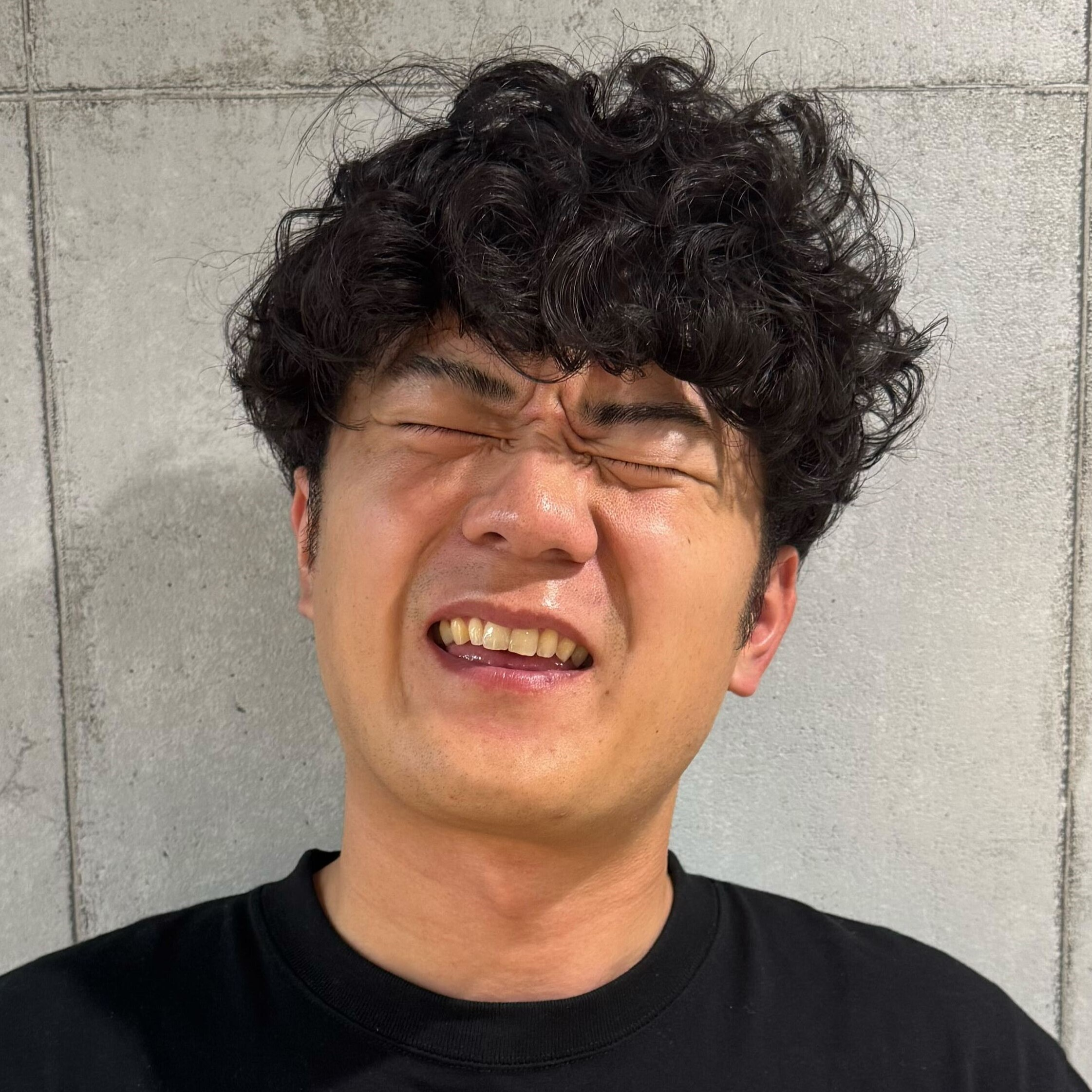 社長、身体張ります【公式SNS開始のお知らせ】