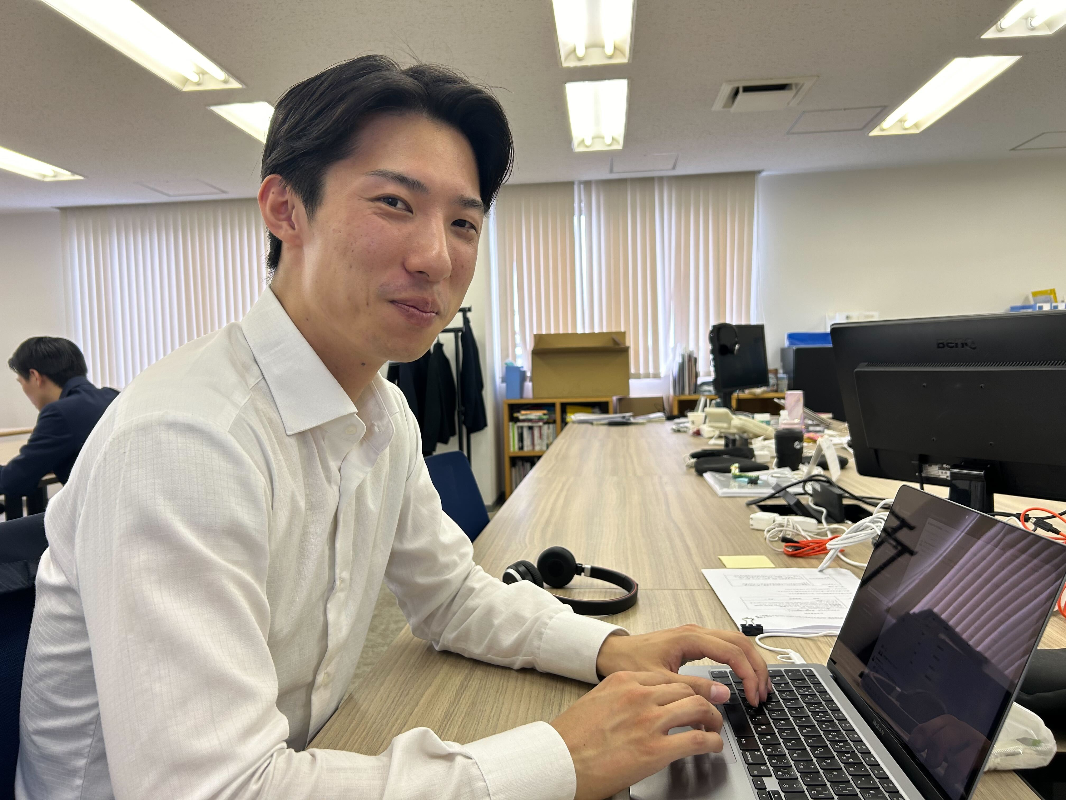 【中途入社インタビューVol.12】男たるもの将来は起業したい！入社後最短で年間売上MVPを獲得する成長マインド。