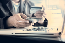 ネットショップの運営と新商品の企画・開発が主な業務！自社eストア店長候補