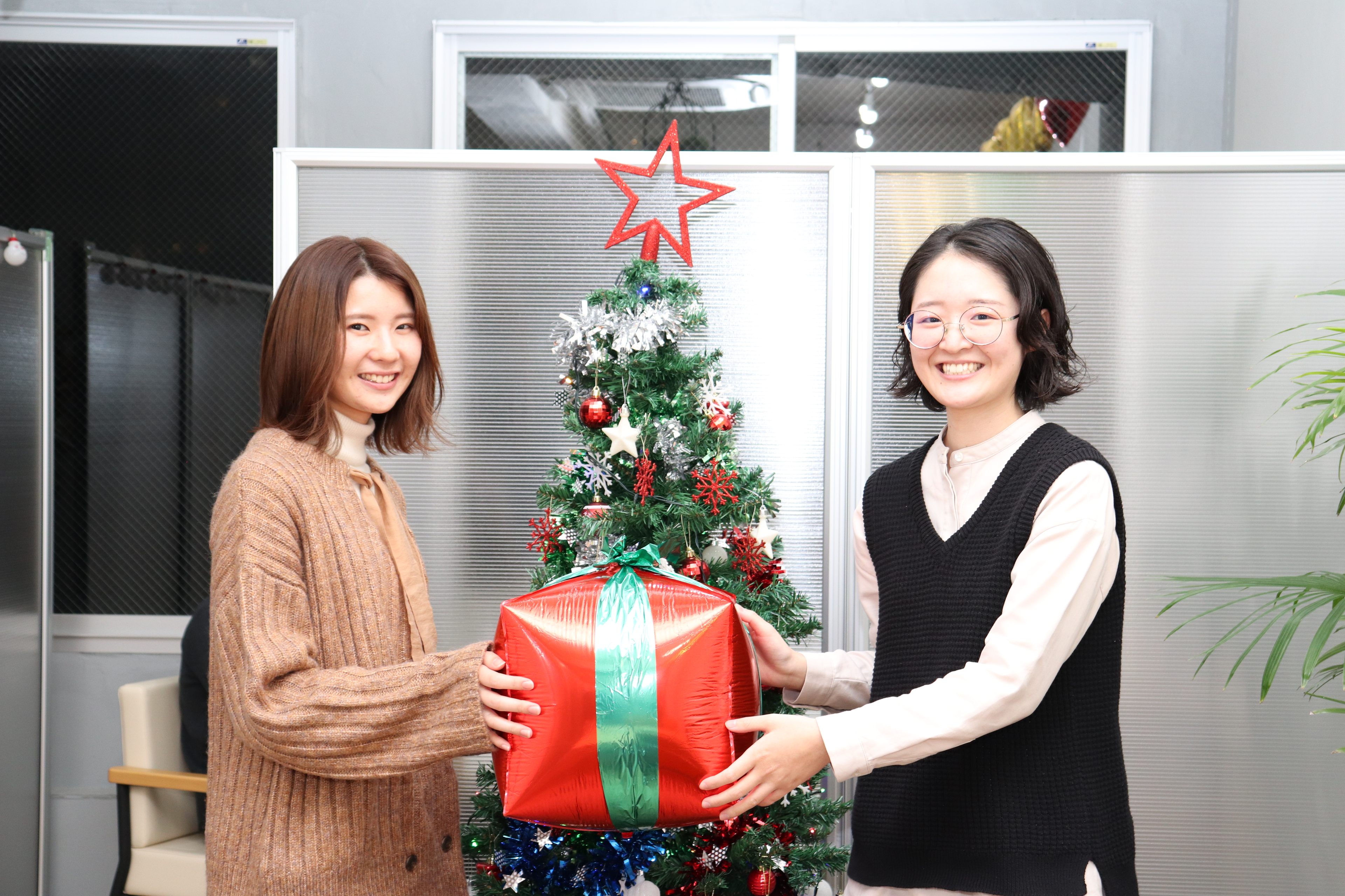 【ヘルスベイシス×Take Action】HR SaaS企業の若手社員対談が実現！就活からインターンを始めて見えたリアルまで、赤裸々告白？！