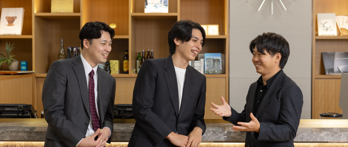 その営業、チームでやりませんか？仲間と共に顧客の課題解決に挑む仕事です！