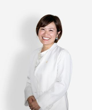 代表　安盛真樹子