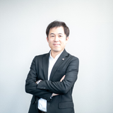 高野靖久