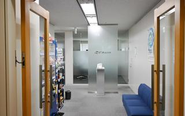 本社エントランス