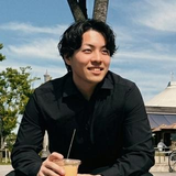 根保 フミヤ