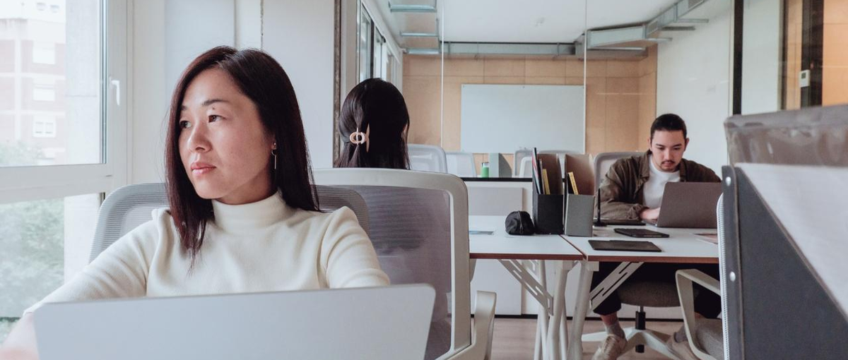 IT業界で強みを磨く！｜技術知識と信頼関係構築を通じて、ITセールスへ。